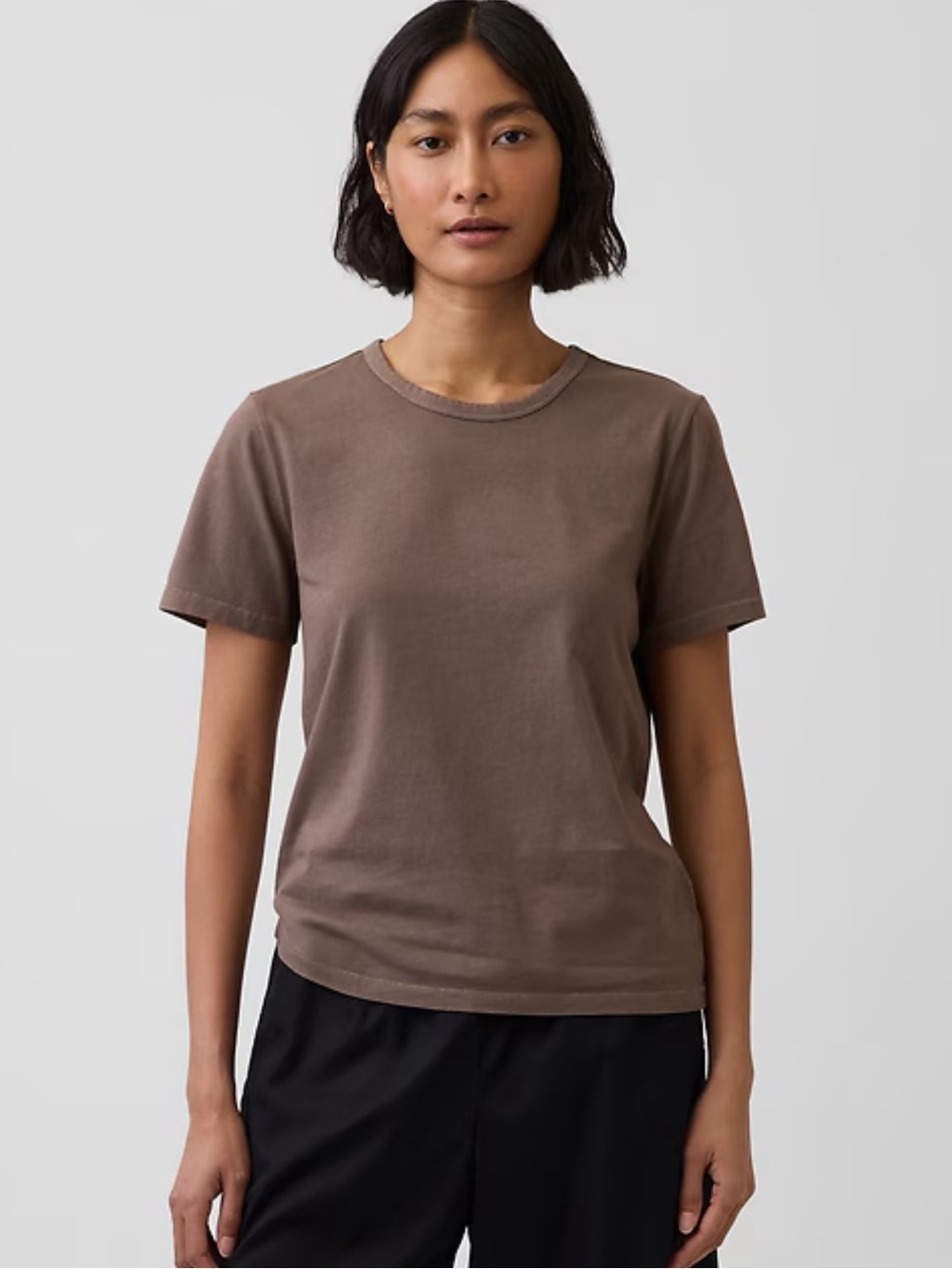 GAP Short Sleeve Crewneck Tee in Caramel